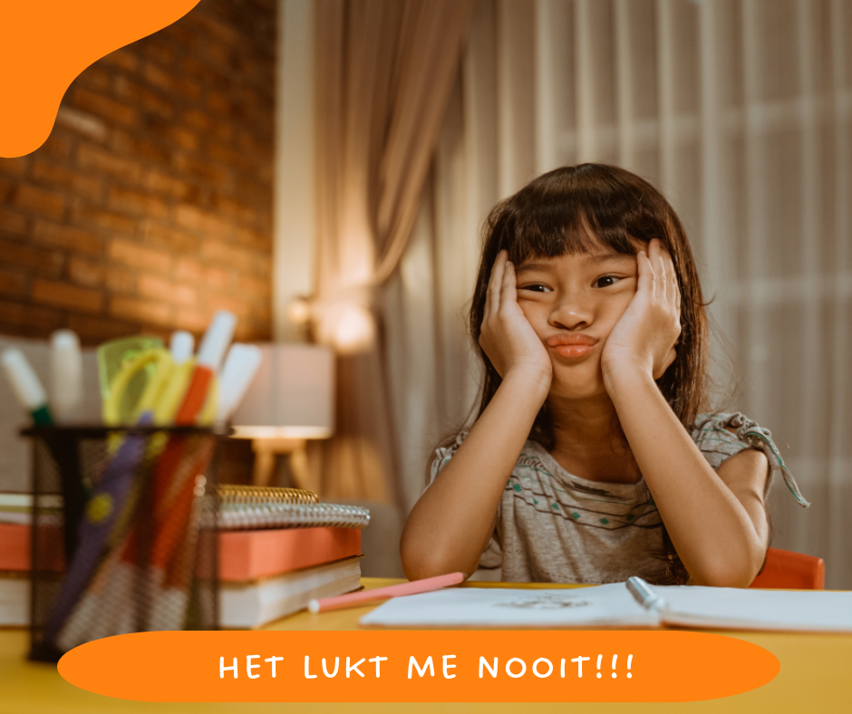 bang om fouten te maken. meisje met faalangst wat denkt dat het haar nooit zal lukken